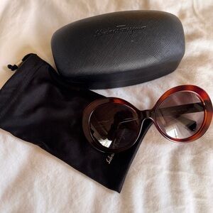 Salvatore Ferragamo Tortoiseshell Round Sunglasses with Gradient Lenses